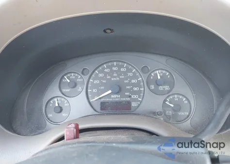 1999 Chevrolet S-10 z USA, uszkodzony, nr VIN 1GCCS1440X8148333